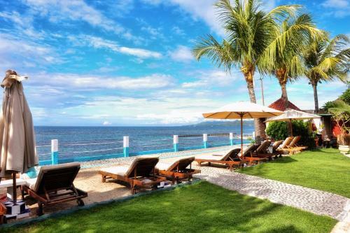 Hotel The Bali Shangrila Beach Club