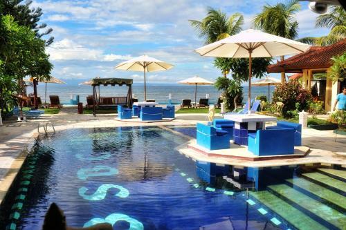 Hotel The Bali Shangrila Beach Club