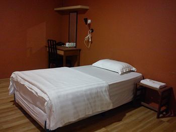 Hotel Rafflesia Inn