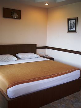Aparthotel Navin Mansion 3