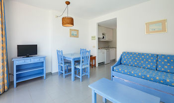 Morito Beach Apartments