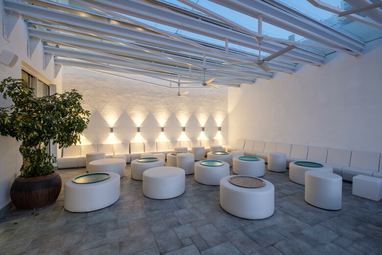 Apartamentos Paradise Beach
