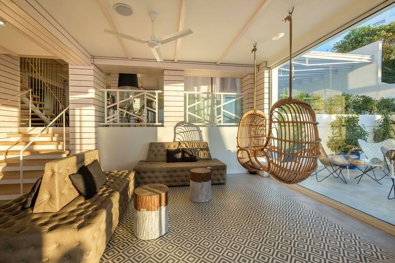 Apartamentos Paradise Beach