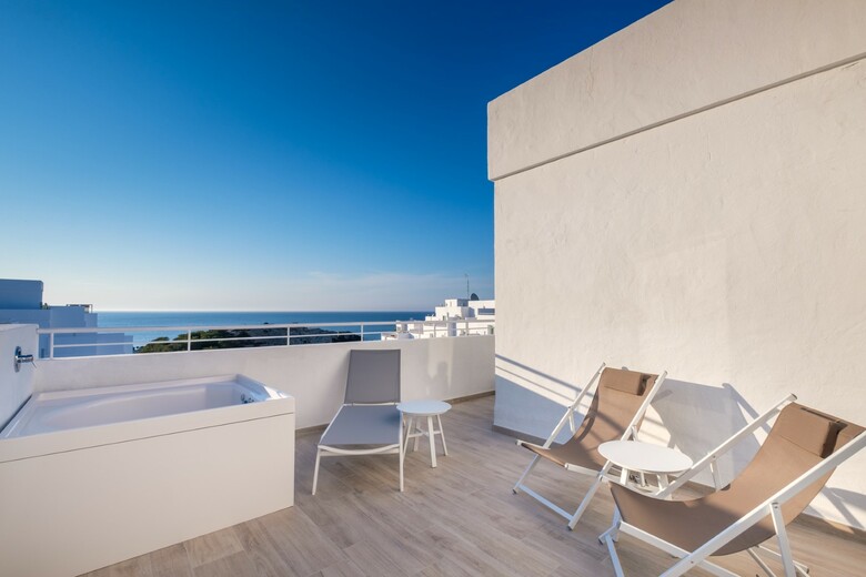 Apartamentos Paradise Beach