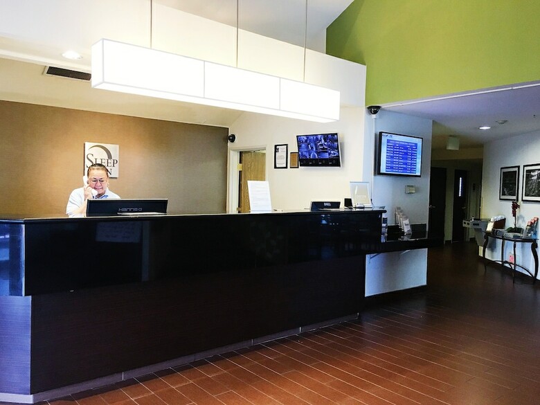 Hotel Sleep Inn Seatac Airport