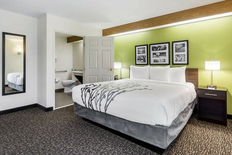 Hotel Sleep Inn Seatac Airport