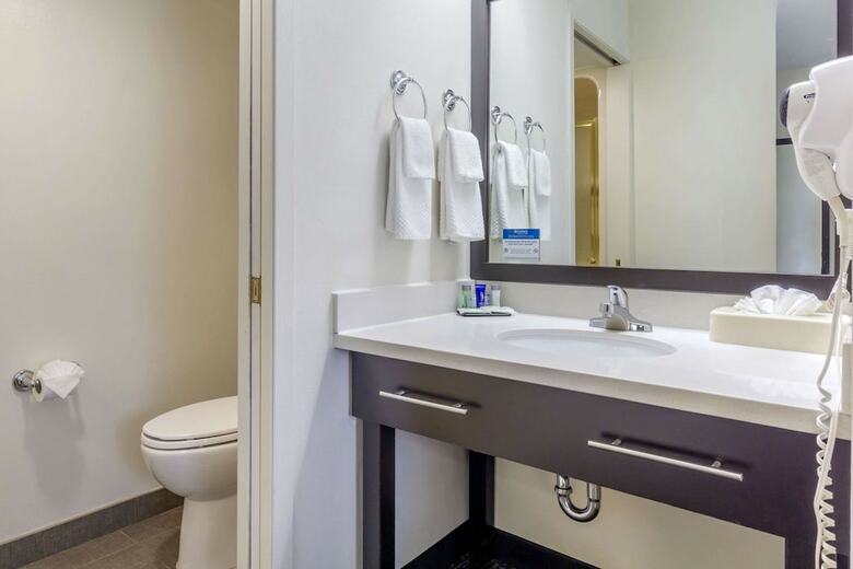 Hotel Sleep Inn Seatac Airport