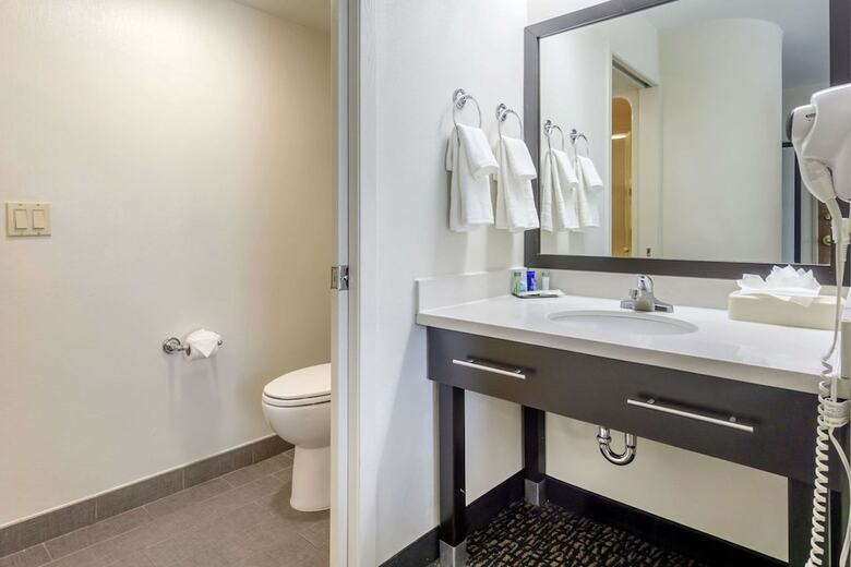 Hotel Sleep Inn Seatac Airport