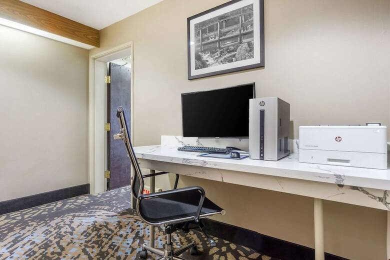Hotel Sleep Inn Seatac Airport