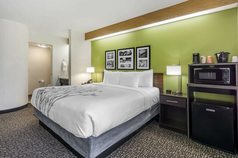 Hotel Sleep Inn Seatac Airport