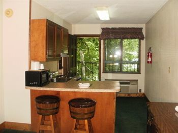 Hotel Brookside Resort By Fairbridge
