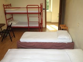 Lake Como Peace Lodge - Hostel