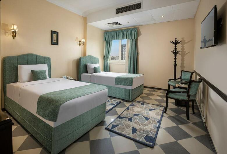 Hotel Holidays Express