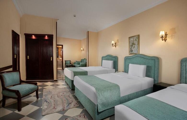 Hotel Holidays Express