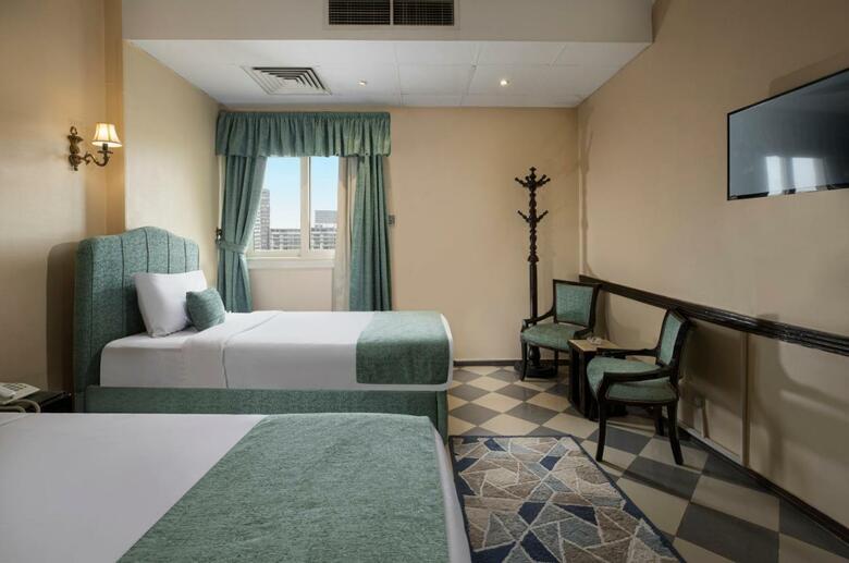 Hotel Holidays Express