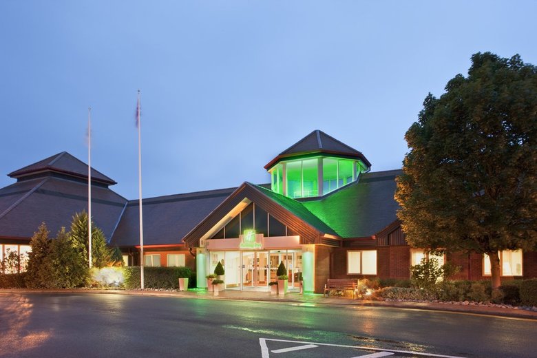 Hotel Holiday Inn