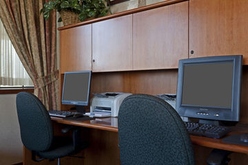 Holiday Inn Express Hotel & Suites Hartford Convention Ctr Area