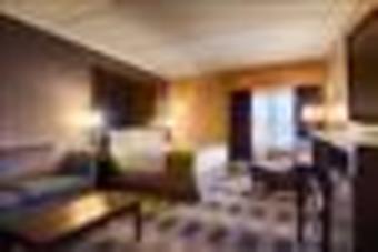 Holiday Inn Express Hotel & Suites Hartford Convention Ctr Area