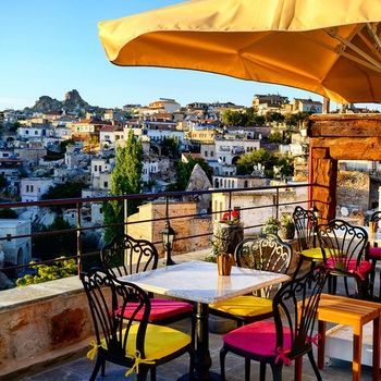 Hotel Elika Cave Suites