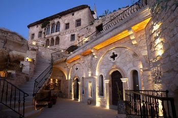 Hotel Elika Cave Suites