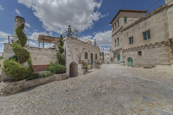 Hotel Elika Cave Suites