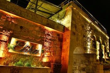 Hotel Elika Cave Suites