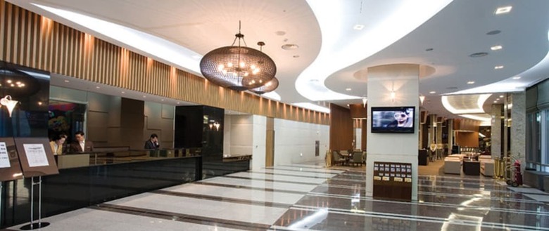 Hotel Mayhills Resort