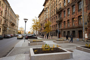 Avenue Hotel
