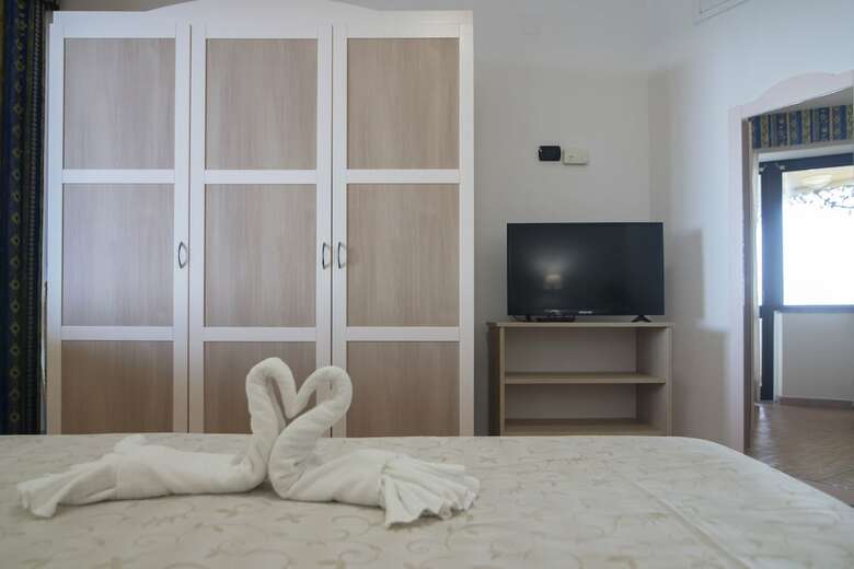 Hostal Poggio Di Tropea