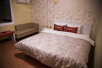 Picasso Motel