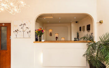 Roseview Alexandra Palace Hotel