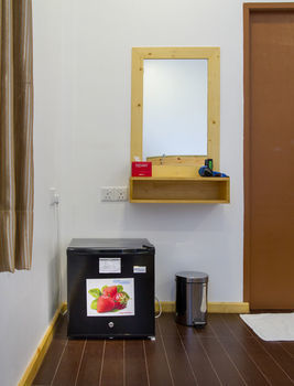 Hostal Royal Pearl Inn