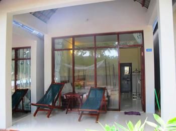 Hotel Nhat Lan Resort