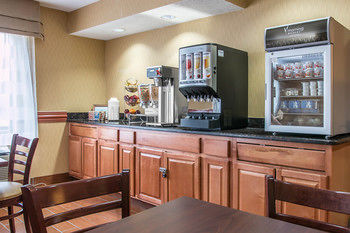 Hotel Sleep Inn & Suites - Airport
