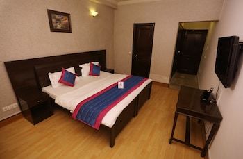 Hotel Crown Stay