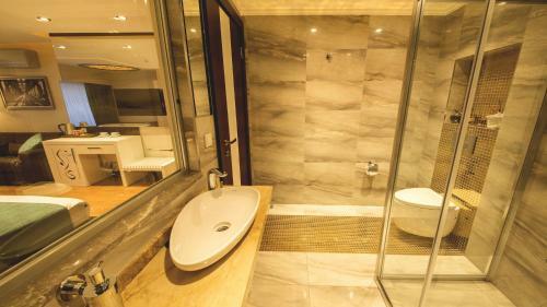 Sea View Hotel