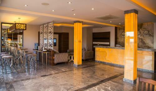 Sea View Hotel