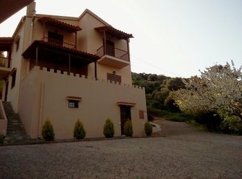 Aori Hillside Villa
