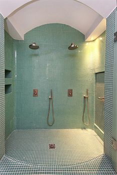 Bed & Breakfast Allure Suites
