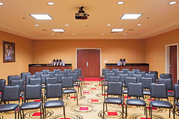 Hotel Holiday Inn Express & Suites Reno