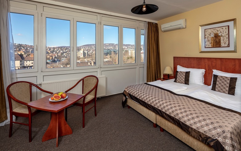 Hotel Charles