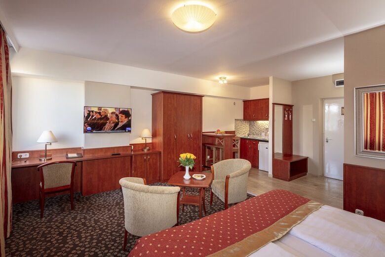 Hotel Charles