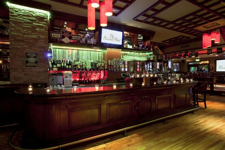 Harcourt Hotel