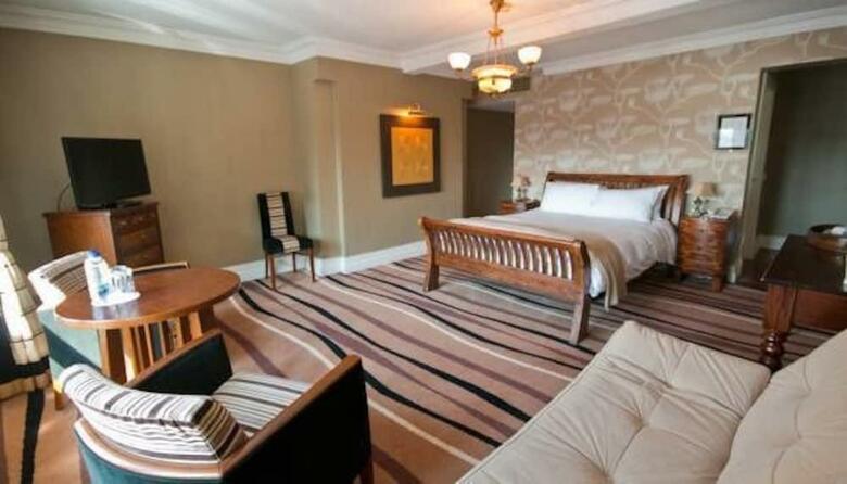 Hotel Jackson Court