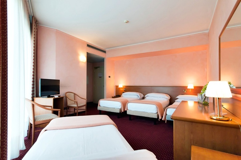 Hotel Airport