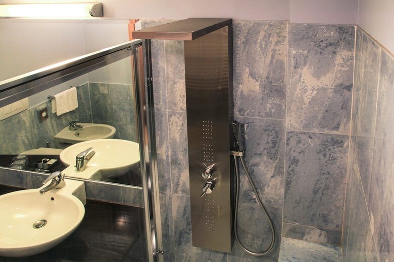 Hotel Studios