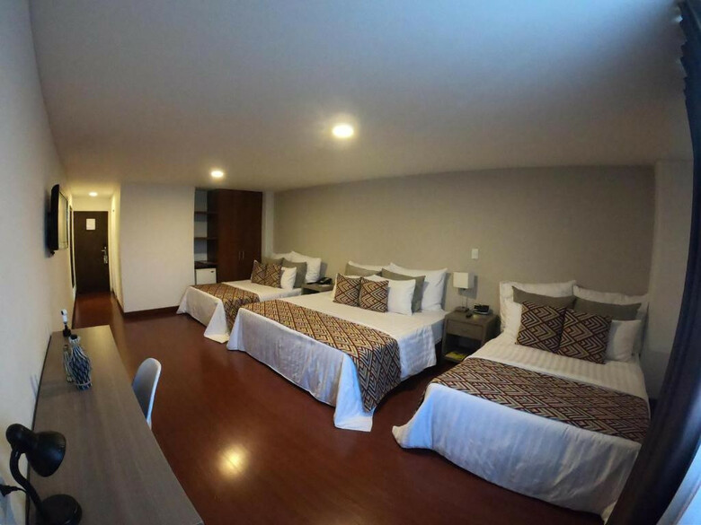 Carretero Hotel