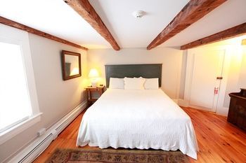Hostal Abalonia