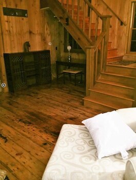 Bed & Breakfast Maple Leaf Cottage Inn