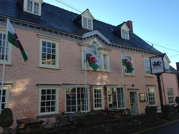 Hostal Dragon Inn Crickhowell